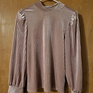 Cable & Gauge Shimmering Blush Long Sleeve Blouse